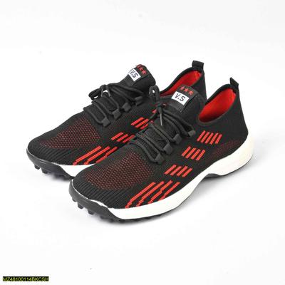 Black Camel Gripper Sports Shoes, Red
